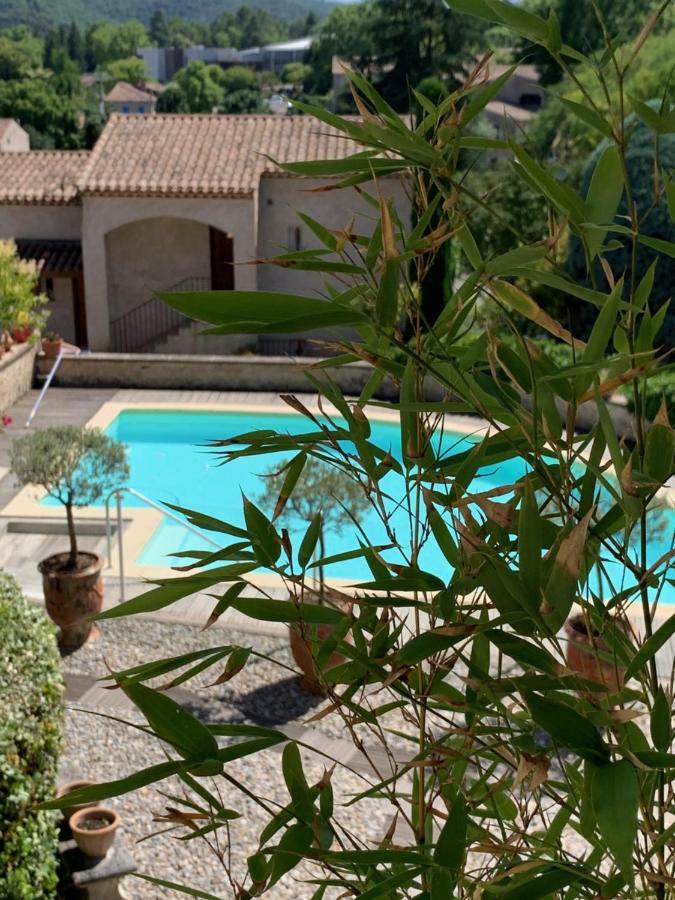 Le Mas De L'Orangerie 3 Etoiles Gréoux-les-Bains Buitenkant foto
