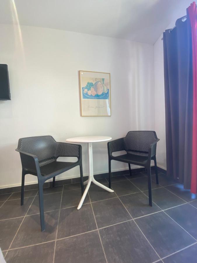 Le Mas De L'Orangerie 3 Etoiles Gréoux-les-Bains Buitenkant foto